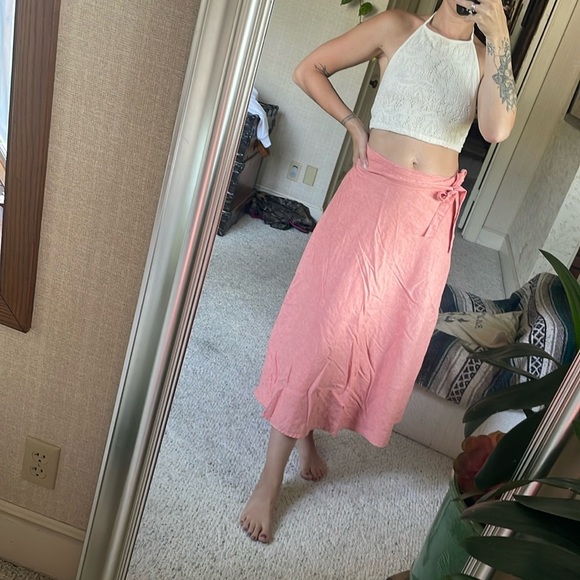 Carve Designs True Wrap Coral Linen Women's Skirt - Picture 5 of 16